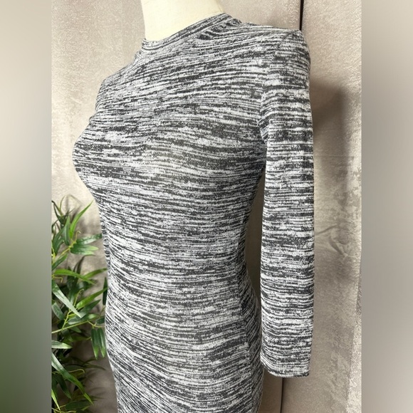 Lulus Modern Marl Grey Sleeve Bodycon Dress Sz S - Picture 6 of 13